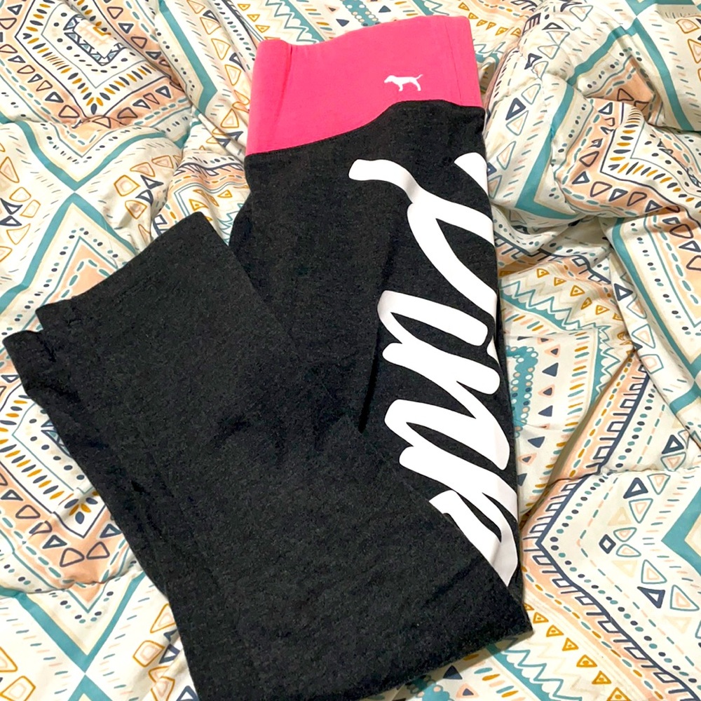 Women’s Victoria’s Secret 3/4 Yoga